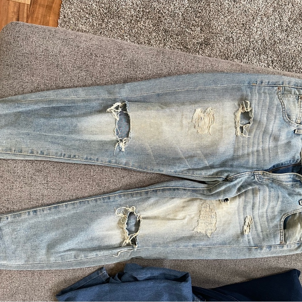 Jeans